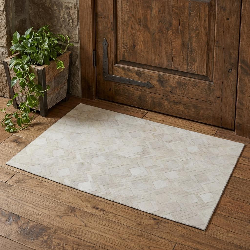 3' X 5' Gray And Ivory Geometric Washable Area Rug With UV Protection